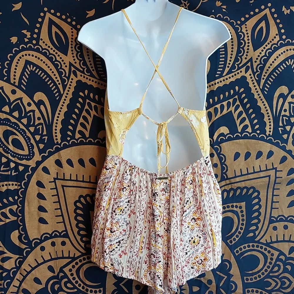 Sea Bound Floral Halter Beach Romper Billabong Juniors S Small Shirt Shorts - Picture 4 of 8